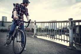 Vélo : Faut-il porter des sous-vêtements spécifiques ?